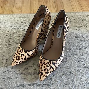 Steve Madden Zyler Leopard Print Heels, Size 7.5